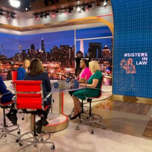 Alicia Menendez Instagram - Only a few people thought I was doing an hour of television with *my* sisters-in-law lol. Thank you @sistersinlaw.podcast @kimberlyeatkins jillwinebanks @joyce_white_vance @barbmcquade for making the hour fly by 📸 @alex.otoole_ #sistersinlawpodcast