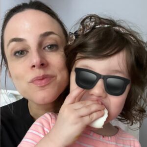 Alicia Menendez Instagram - A Mother’s Day Story in 3 parts 🥰 #breakfastinbed