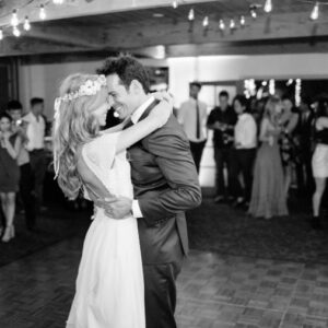 Alicia Vela-Bailey Instagram - Can’t believe it’s been 8 years since this day! Happy Anniversary baby! I love you 🤍🤍🤍🤍🤍🤍🤍🤍