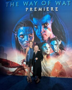 Alicia Vela-Bailey Instagram - So stoked for the world to see this film! It’s been a long time coming, but it’s totally worth the wait. So proud and honored to be able to share this night with my family and avatar family. Congratulations to everyone! 💙💙💙💙💙💙💙
.
.
.
#avatarthewayofwater #avatar #avatarfamily #thewayofwater #family #love #pandora #dejablue