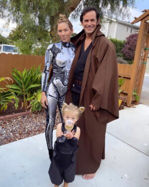Alicia Vela-Bailey Instagram - Happy Halloween! 😊