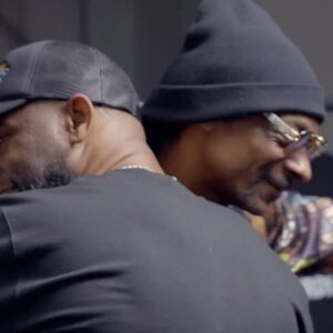 Alicia Zubikowski Instagram - Now I can’t lie to @snoopdogg so an IG post for him it is 😌 

Last time I checked Snoop doesn’t play for The Cowboys but I will use this post as an opportunity to share a little story of how we pulled off 2 of our biggest Pivots hours apart. 

Yep our team is so good we made it all work from Covid tests (ya guess that’s still a thing in LA), travel, Set up, filmed with this guy named Dwayne Johnson who actually showed up EARLY (no one does that ever), wrapped & left by 2:30pm…fought thru LA traffic, moved Snoop’s car collection around, loaded in cases of @happydad, set up again and by 4p our cameras weren’t the only things lighting up 💨🫢thankfully Snoop and the guys talked loud enough in between the 100 planes landing next door at LAX for us to record one of our favorite episodes yet. 

Full team effort by @realrclark @fredtaylor @officialchanningcrowder moving furniture, carrying cases oh and crushing two amazing shows! And to @john @russwitdablazer @killadillacanam who were on set helping @tnstudiosinc @edeeebs18 @olivieahhh_ @_alexqian Ollie & Travis make it all work! And thank you for  @randysdonuts for being so darn good! 🥰

The best part of The Pivot is the pivots we make daily to make this platform what it is🎬