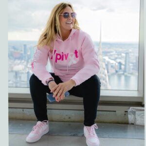 Alicia Zubikowski Instagram - Behind every strong person is a story that gave them no choice, a smile that spurred hope and scars that remind us of battles we’ve won. 💗

Every person’s journey is different, Mine turned fright into fight, sickness into survival and change into acceptance. Yea the scars aren’t easy but now, they are part of my story. 

Accept•Adjust•Move Forward 💓

#breastcancerawareness #survivor #october