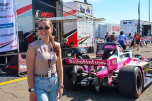 Alina Morse Instagram - Detroit Grand Prix Day 1 🏎🏁🫶 

#detroitgrandprix #dgp #racing #indyracing #indycar #indynxt #detroit