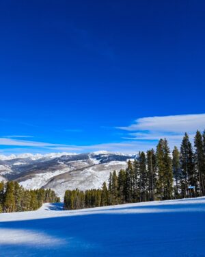 Alina Morse Instagram - missing the slopes 🏔⛷️❄️ 

#travel #travelvlog #ski #skitrip #skiing #slopes #vailcolorado #ceo #entrepreneur #zollicandy #zollipops #zollismiles #zerosugar