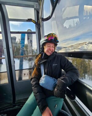 Alina Morse Instagram - missing the slopes 🏔⛷️❄️ 

#travel #travelvlog #ski #skitrip #skiing #slopes #vailcolorado #ceo #entrepreneur #zollicandy #zollipops #zollismiles #zerosugar