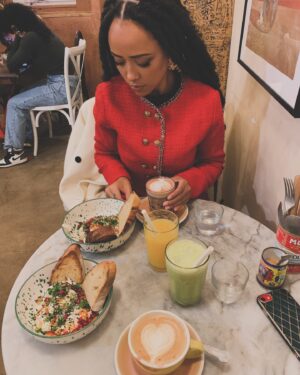 Aline Tofalo Instagram - Fotos bonitinha demais de Paris, pra deixar guardadas no rolo da câmera