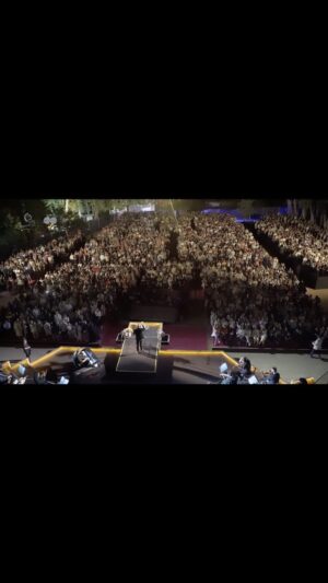 Alireza Ghorbani Instagram - •
لحظه دیدار نزدیک است…
•
هموطنان عزیز مقیم کانادا، باعث افتخار است که به زودی و در هفته‌های آینده در چهار شهر کلگری، ونکوور، تورنتو و مونترال به دیدار شما عزیزان می‌آییم. 

“🎶 Delighted to announce my November concert tour in Canada! 🇨🇦 Join me in Calgary, Vancouver, Toronto, and Montreal during the first two weeks of November for an exquisite musical experience. Looking forward to creating lasting memories together! 
.

@alireza_ghorbani
@tar_production
@hesamnaseri
@ahangeshtiagh
@shahreaftabasso
.
#AlirezaGhorbaniLive
#canadianconcerttour 
#علیرضاقربانی 
#علیرضا_قربانی 
#حسام_ناصری