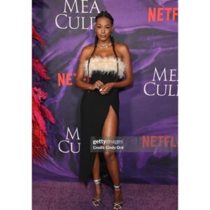 Alise Willis Instagram - Mea Culpa Premiere 🍿🎞️

The entire cast killed it. This movie is so sexy, and the ending caught me by surprise. Catch it on @netflix February 23rd, you won’t be disappointed 😉

Thank you @tylerperry and @netflix ♥️

#premiere #actress #tylerperry #netflix #nyc #redcarpet