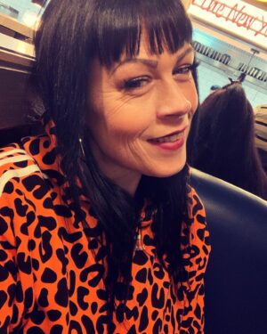Alison Law Instagram - When the leopard print is as loud as my personality ✅ #essex #leopardprint #saturdaynight #midsizestyle #midsizefashion #midsizegals