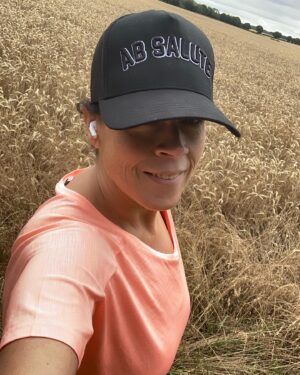 Alison Law Instagram - Ok so who stole summer? The seasons are on the turn and the nights are already drawing in but that’s ok because every season has its own beauty 🌾 #nature