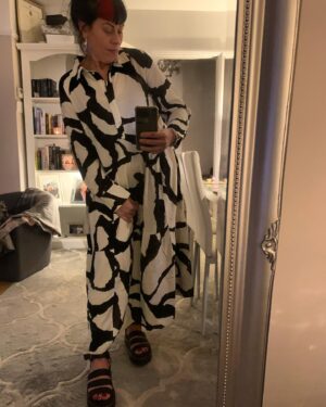 Alison Law Instagram - Not usually a fan of oversized because when I couldn’t find any clothes that fit I felt I always had to settle but this banger of a dress has completely changed my opinion!! Roll on the warmer days so I can rock the frock… dress H&M shoes Dr Martins #fortyplusstyle #40fashion #middleage #influencer #vibes #summer #getmylook #fitcheck