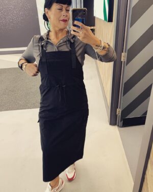 Alison Law Instagram - Outfit check.. loving my urban cargo dress from cider 👌🏼curve range available this is not a paid AD just a review, delivery takes a while but quality and sizing bang on 👊🏼