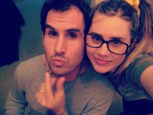 Alison Lohman Instagram - A random selfie from 12years ago today 💗
Goofballs. Time really does fly!

(for a PERSONALIZED VIDEO click link in bio!)

@cameo #movies #film #tv #cameo #WhiteOleander #MatchstickMen #DragMeToHell #Flicka #BigFish #Acting #ActingClass #Cinema #Birthday #Anniversary #SpecialOccasion #Pasadena #horse #HorseRiding #Goofy #Goofballs