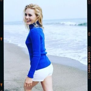 Alison Lohman Instagram - From an @allure shoot way back when… #TBT (for a PERSONALIZED VIDEO click link in bio!)

@cameo #movies #film #tv #cameo #WhiteOleander #MatchstickMen #DragMeToHell #Flicka #BigFish #Acting #ActingClass #Cinema #Allure #SantaMonica #california