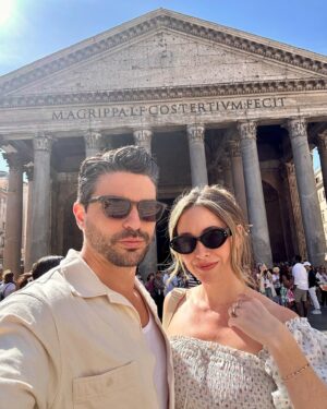 Alison Luff Instagram - Rome(ing) 💋