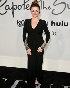 Alison Wright Instagram - Thrilled to be back for another fight,
Another FEUD !
@feudfx 

So honored to be a part of FEUD Capote vs The Swans .. 

J’adore my friends and family at @fxnetworks @ryanmurphyproductions ❤️

Thank you @amandathesenbeauty for all the beauty !
@albrightfashionlibrary @bespoke_publicity &  @fullyrosebyrne  for being the best date ❤️

#alisonwrightlastnight #feudfx #feudcapotevstheswans #capote