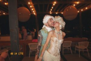 Alissa Violet Instagram - i made everyone wear wigs