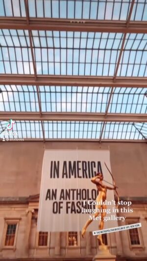 Alix Schwartz Instagram - I don’t know how everyone else was keeping it together. 

@themetgalaofficial @metmuseum #metgala #themet #museum #arthumor #exhibit #nyc #fashiongram