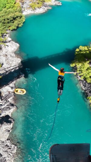 Alix Schwartz Instagram - My first bungee jump! 
The thought flying through my head as I swung: ‘This is what I was made to do’ 

#bungeejumping #ajhackett #mynzthrill #nzholiday #bungee #newzealand #queenstown #fearlesslife #fearless #adventure #newzealand #bungeejumping #extremesports #dreamtrip