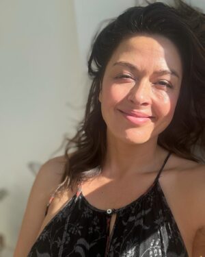 Aliyah O'Brien Instagram - This is me. 43. Underwear free. So happy 😉

I took this photo at 8am this morning as I basked in the sun, my face soaked with joy tears and appreciation for this juicy life 🥰

Birthday mornings are always a time of reflection for me.
I love getting older.
Shedding bullshit stories, and coming home to the truth of who I am, who we all are.
Liberating myself so I can shine brighter, love deeper, be weirder, and inspire others to do the same.

And what becomes more and more clear every year, 
is just how important my people are. 
Relationships 💖
Whether it’s a beautiful moment in time, or a lifelong friendship, I’m so darn grateful for all the souls that I get to dance this wild, juicy life with.

I haven’t scratched the surface of all the birthday love yet, but I thank so you deeply for your being you, and I’m sending you all the love beams back ♥️🌈🌟

Wishing us all, our juiciest, most liberated years yet 🫶

Love you infinitely,
Besos,
Aliyah 💋