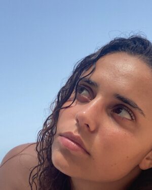 Alizée Bochet Instagram - Été 22 🌺