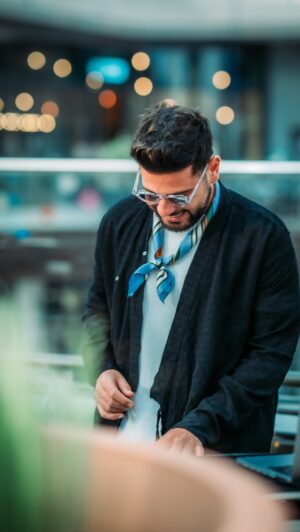 Allan Guedj Instagram - Retour sur la soirée privée de 📍 @sarbacane_marseille 

Merci pour l’invitation 🙏🎧

see you soon 🫶

📸 : @steph_costes