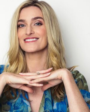 Allegra Edwards Instagram - Lil spring refresh, care of the lovely  @stephnelsonphotography with makeup by @clairepromakeup
