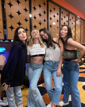 Allie Gonino Instagram - You know life is good when no filter is needed. I completely adore the insanely beautiful, talented, kind humans in my world, and am feeling so loved and celebrated in this season. Thank you to everyone who made this birthday so special. I’m a very lucky gal 🍀🤍