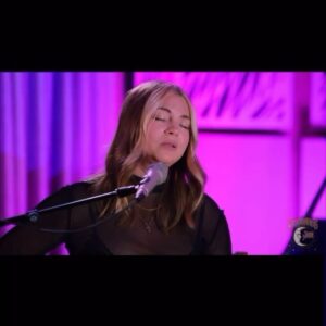 Allie Gonino Instagram - #ForeverUnfinished with @lucasfehring on @highlandsjam. Fun fact about this song, it started as a love letter to Josh Tillman, AKA @fatherjohnmisty. I love/hated the way he exposed me in his lyrics; it felt like love but in a way that kind of hurt. By verse two it evolved into a love letter to my husband-to-be — still yet to be cast in the movie that is my life — and in essence, is a song about the relationship between artists. Between musicians and songwriters, directors and screenwriters, poets and painters, chefs and actors, photographers and the muse, etc etc. How we fuel each other and we really need each other at the deepest, most sacred and human level, in order to keep going. #Art is the lifeblood of humanity. And the makers of art deserve to be recognized; we deserve to be paid for our work; we deserve to be supported in society the way we show up and support society. The love affair between artists is forever unfinished. 

Full video link in bio. 

#chickswhopick #femaleartist #liveperformance #highlandsjam #texflex