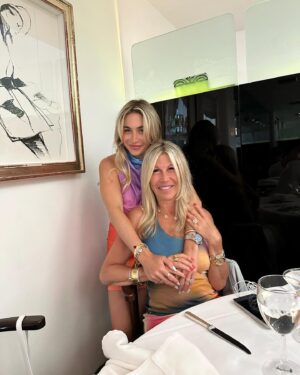 Allie Kaplan Instagram - These Barbies are 30!!!💕👸🏼👸🏼🎉🥳 let the celebrations begin!
