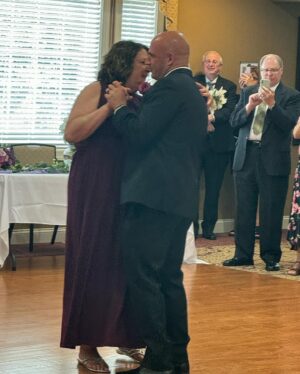 Allie Recks Instagram - Absolutely love being surrounded by so much love and family. I had a blast. A beautiful wedding and even more beautiful couple. Congratulations to my brother in law John and his wife Jen ❤️ I wish you a lifetime of happiness 🥹