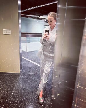 Allison Miller Instagram - Oh no she’s posting the watermark oh no it must be an emergency and the emergency is going outside and supporting cool people doing cool things (looking at you @silvertreedirector and @petechatmon) Can’t wait to watch the rest of this show 🔥🍆🔪 apologies for these emojis the last picture is just a brief juxtaposition so as to not blind you with glitter.