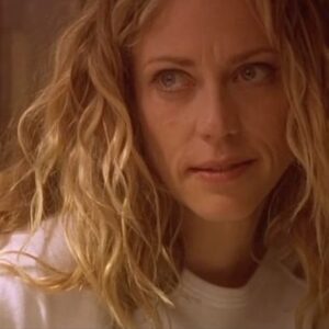 Ally Walker Instagram - One of the best things about “Happy, Texas” was getting to work with Jeremy Northam. A terrific actor and a great guy. Cheers!

#happytexas #jeremynortham #williamhmacy #ronperlman #stevezahn #allywalker