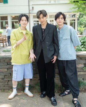 Aloha Takamatsu Instagram - みなと商事コインランドリー2
第9話に少しだけアロハ参戦させて頂きました！
タカシくんのあの言葉受け継いで来ました🤍

9話地上波放送は、8月30日の24:30からです！

#みなと商事コインランドリー2 
#草川拓弥 さん#稲葉友 さん#奥智哉 さん#髙松アロハ