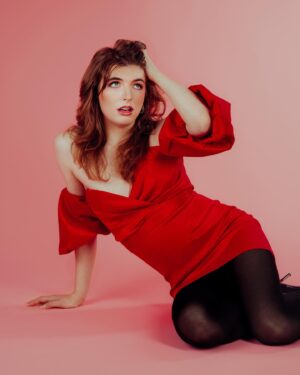 Alondra Excene Shields Instagram - @_hayden_johnson 
Thank you for trusting me with your hair and makeup!! ✨😍✨
📸 @leejamesonphoto 
Used @lawless “Forget the Filler” lipgloss