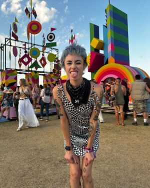 Alondra Excene Shields Instagram - Weekend 2 was SO FUN!
I worked opening shifts so I was able to hang out at night which was wonderful! Camping and working in the heat is always a challenge, but I’m proud of myself and how resilient I am! I kicked Coachellas ass! 😂
Looking forward to a few weeks of rest before heading to Vegas for EDC! 
Thanks again @thespiritualgoth for referring me to Just Squeezed and making this birthday month so memorable! 🖤♉️🤘🏽✨
•
•
•
•
•
#coachella #weekend2 #indio