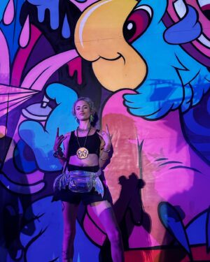 Alondra Excene Shields Instagram - ✨EDC LV✨
Some more magical moments from this weekend. I love my co-workers 🖤 I love my friends 🖤 I love my career 🖤 
•
•
•
•
•
#edc #edclv