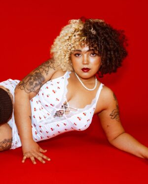 Alondra Excene Shields Instagram - 
