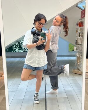 Aloreia Spencer Instagram - anniversary of the eebleeng !!!