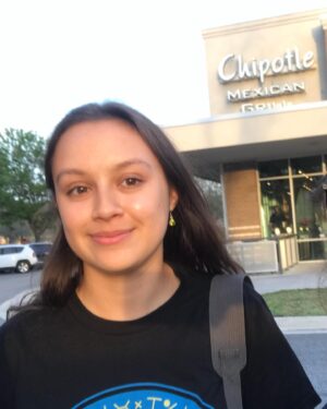 Aloreia Spencer Instagram - anniversary of the eebleeng !!!