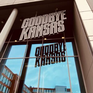 Alper Çağlar Instagram - @goodbyekansas ALIN O KALEYİ