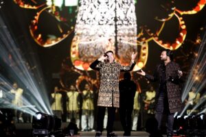 Altamash Faridi Instagram - 𝐄𝐩𝐢𝐜 𝐍𝐢𝐠𝐡𝐭 𝐀𝐭 𝐂𝐨𝐜𝐚𝐂𝐨𝐥𝐚𝐀𝐫𝐞𝐧𝐚

The Faridi Brothers delivered an unforgettable performance last night at a packed Coca-Cola Arena! 

A huge shoutout to AURA NIGHTS and PME for making this epic night a reality.

B Praak, Sagar Bhatia, Faridi Brothers, and Harsh Gujral absolutely crushed it on stage. The energy was electric, and the crowd wouldn’t stop moving!

This was a night for the history books! Who was there and sang along? 

#FaridiBrothersLive #BPraak #SagarBhatia #HarshGujral #DubaiNightlife #UnforgettableMemories #25thMay