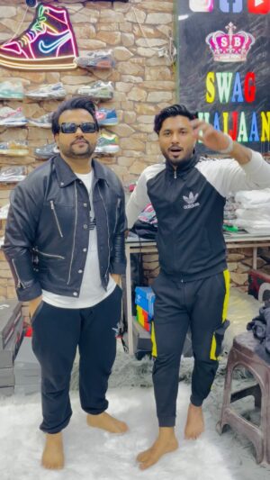 Altamash Faridi Instagram - Bollywood Celebrity @officialaltamashfaridi 
Keep support @swagbhaijaan_store 

#altamashfaridi #swagbhaijaan #swagbhaijaanshop #swagbhaijaanreels #swagbhaijaanwholesale #viral #keepsupporting #keepshopping #bollywood