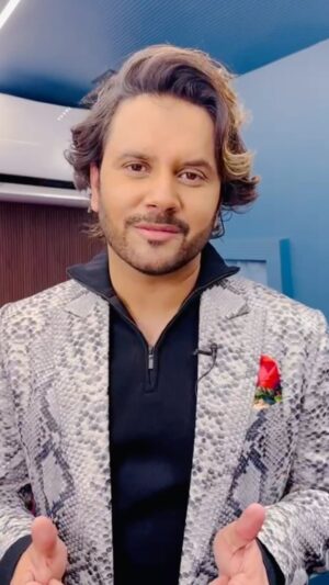 Altamash Faridi Instagram - Special Message from @javedali4u ❤️

BOOK YOUR TICKETS TODAY!
For VVIP Tables -  971 52 888 3346

PME Entertainment and Aura Nights are excited to announce Showtime, a spectacular music event that promises to captivate audiences at the renowned Coca-Cola Arena in Dubai. Featuring a stellar lineup of talented artists and performers, Showtime is set to be an unforgettable evening of music and entertainment. 

The event will showcase the incredible talents of B Praak, Sagar wali Qawwali, and the Faridi Brothers, who will take the stage to deliver soulful performances that will leave the audience spellbound. Adding to the excitement is the charming and dynamic host, Harsh Gujral, who will ensure that the energy remains high throughout the night. 

Don’t miss your chance to be a part of this musical extravaganza. Secure your tickets now on Coca-Cola Arena & Platinumlist and prepare for a night of unforgettable performances, energy, and excitement at Showtime on 25th May at Coca-Cola Arena in Dubai. 

@iamshadabfaridi @officialaltamashfaridi @bpraak @sagarthesoul @realharshgujral 

In Association With: @arkme_dubai & @infinitygroupdxb 

Ticketing partners @cocacolaarena & @platinumlistuae 

Organized by @pmeworld & @auranightsbyprince 

Supported by @dubai_calendar 

Real Estate Partner - @burj.mayfair 

Print Partner - @khaleejtimes 

Radio Partner - @kadakfm

TV Partner - @zeetvme @zeecinemame 

OTT Partner - @zee5global 

SMS Partner - @mobi_eventz 

#PMEEntertainment #AuraNights #CocaColaArena #Dubai #BPRAAK #ShadabFaridi #AltamashFaridi #SagarBhatia #SagarWaliQawwali #HarshGujral #Showtime #FaridiBrothers  #UnitedArabEmirates #NewShow #announcement