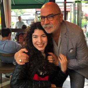 Altan Gördüm Instagram - Şuraya taze bir psikolog ve mutlu bir baba fotoları koyalım…