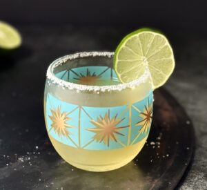 Alton Brown Instagram - Although I'm a tequila fan, darn fine margaritas can be made with white rum or even vodka and yes.. even gin. 

#linkinbio #margarita2.0 #tequilaforthewin #yesorangeliqeur