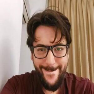 Alvaro Santi Instagram - HECHIZADOS 
PRIMERA PARTE
CAPITULO 6