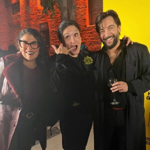 Alvaro Santi Instagram - Anoche estuvimos con @soymonsejerez en la avant premiere de @historiaygeografiafilm  @matucana100 

Vayan a verla..recomendada!

@mundo_peliculas