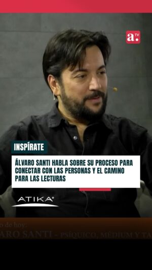 Alvaro Santi Instagram - 😯 “A veces me llegan recuerdos míos” | El tarotista y médium Álvaro Santi (@alvarosanti), explicó en #Inspirate con Christian Preece (@cristianpreece) sobre la conexión que tiene con las personas a través de las lecturas psíquicas que ofrece.

🗣️“No tengo pauta para esto, si lo tengo me va mal, no funciono bien. Debo trabajar sobre lo que voy sintiendo”, explicó el escritor.

👉🏻 Presentado por @atikaconcept

📺 Puedes escuchar este programa todos los domingos a las 12:00 horas y ver su repetición a las 20:00 horas por nuestro canal de YouTube: #agriculturatv .